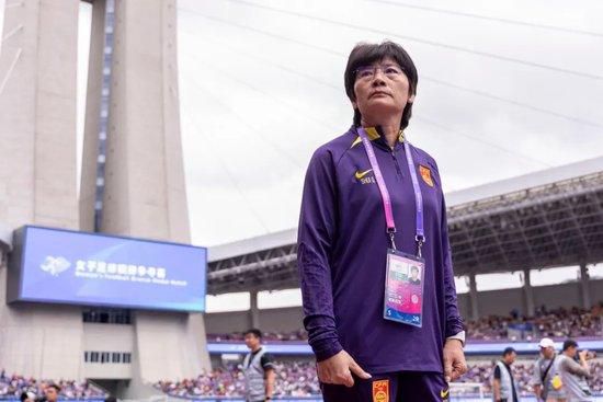 男生女生一起差差差免费