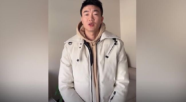 含紧一点h边做边走动视频